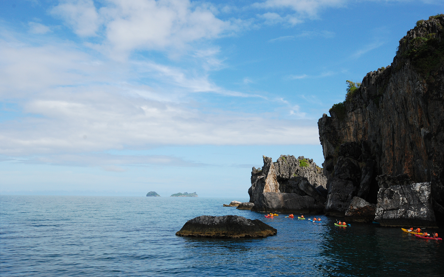 Kayaking Ang Thong Marine Park, Koh Samui, Thailand - So Many Miles